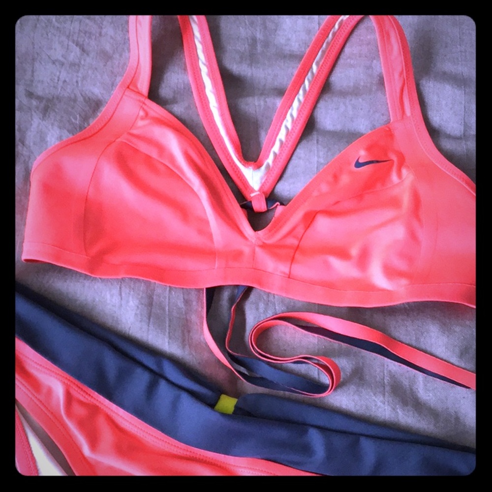🌸Pink Nike Swimsuit Set🌸